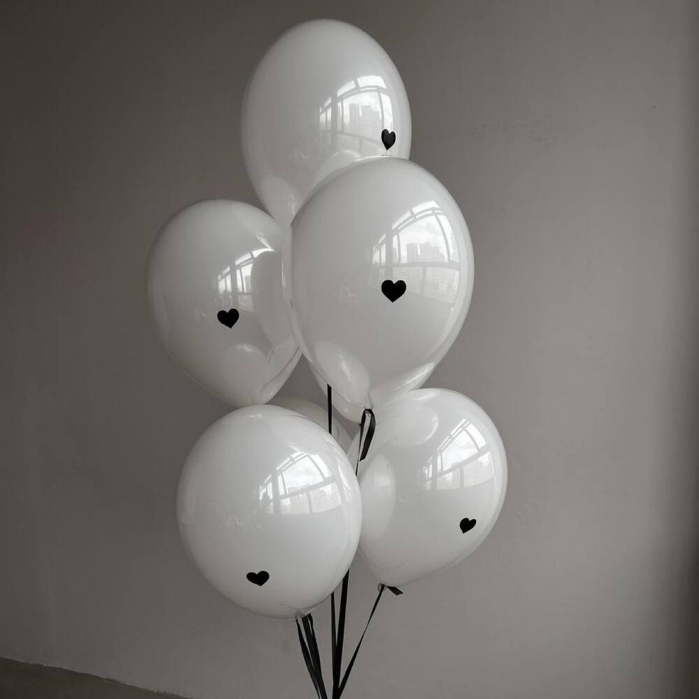7 White Double Balloons with Black Heart Print