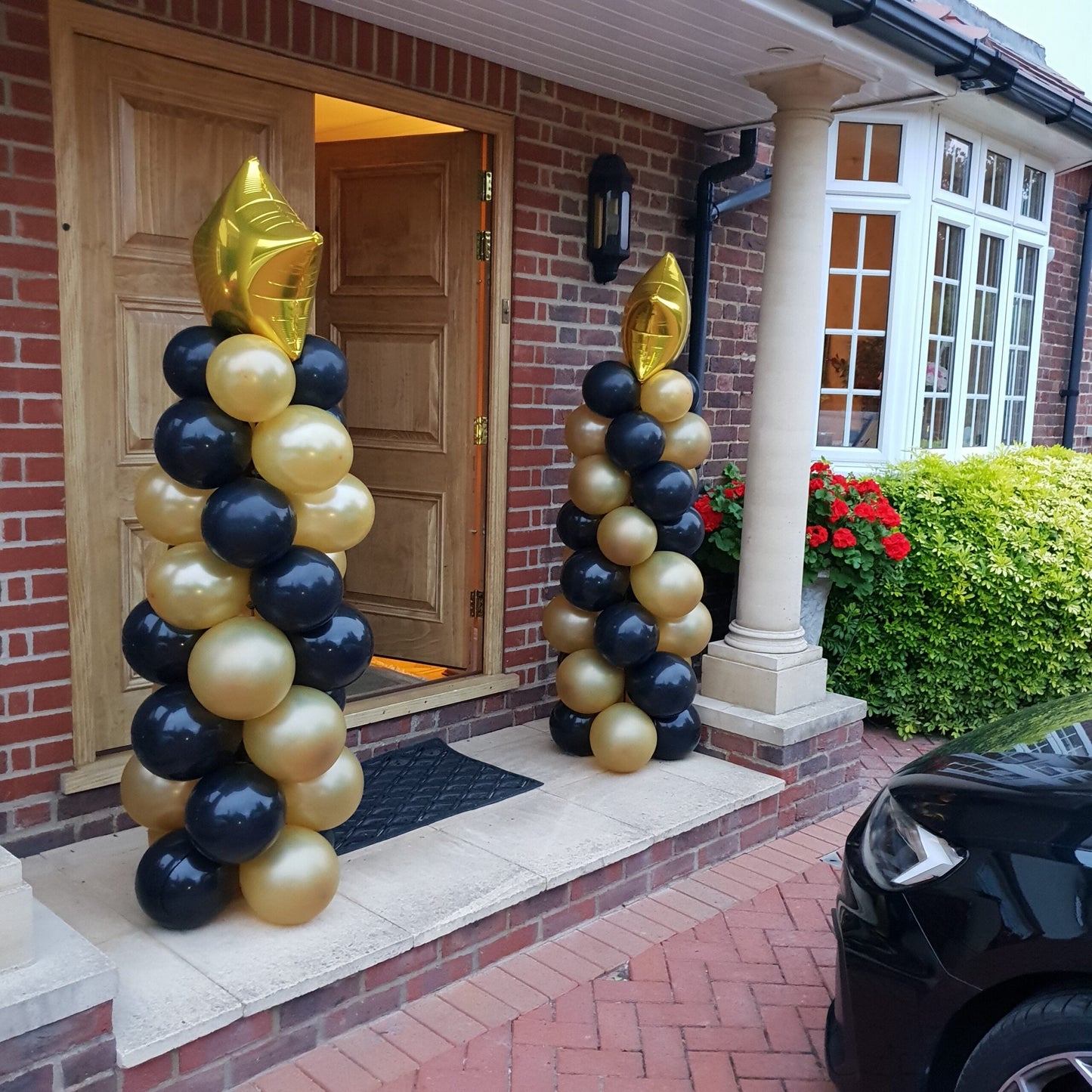 Foil Star with Birthday/Event Balloons Pillar