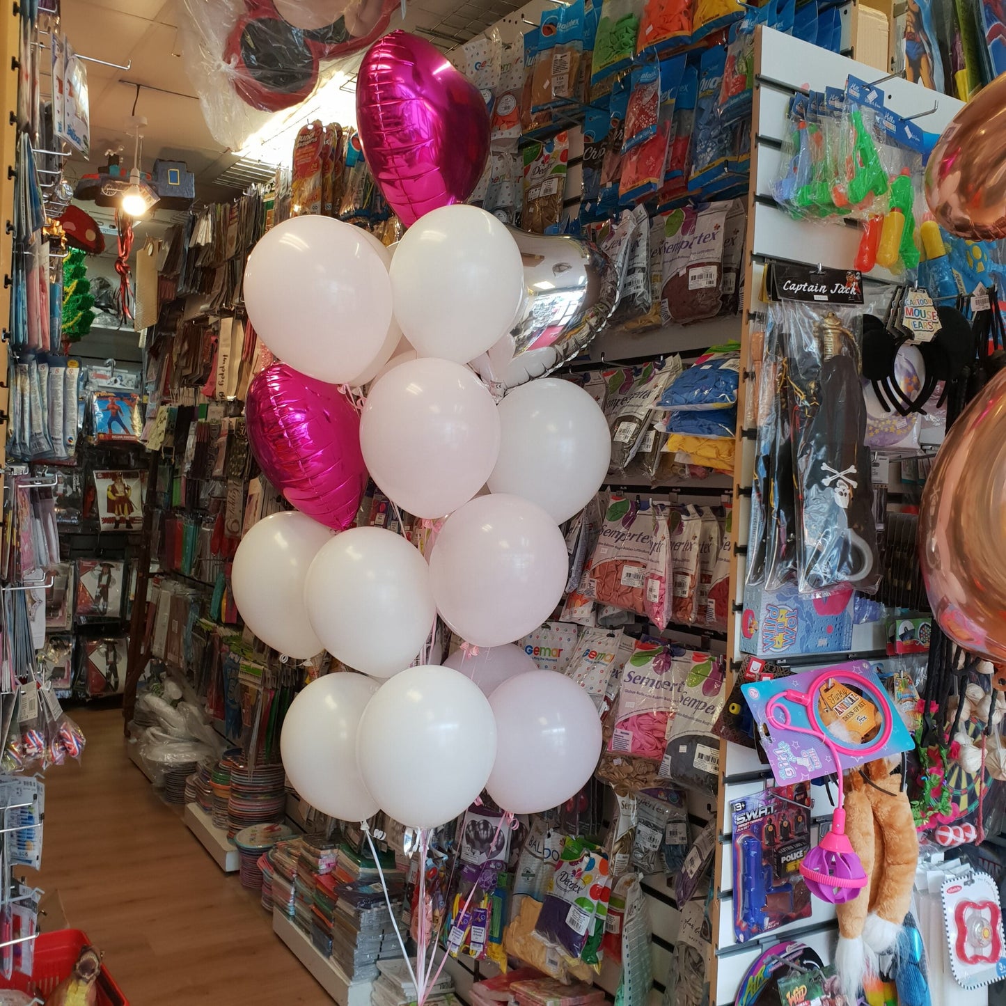 Minifoil & White Latex Balloons Bouquet
