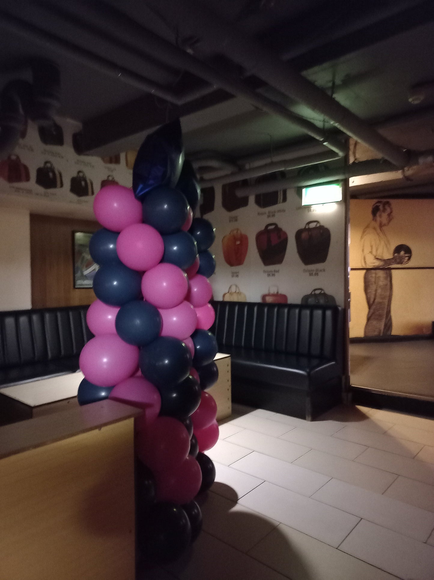 Birthday/Event Balloons Pillar with Foil Star on top