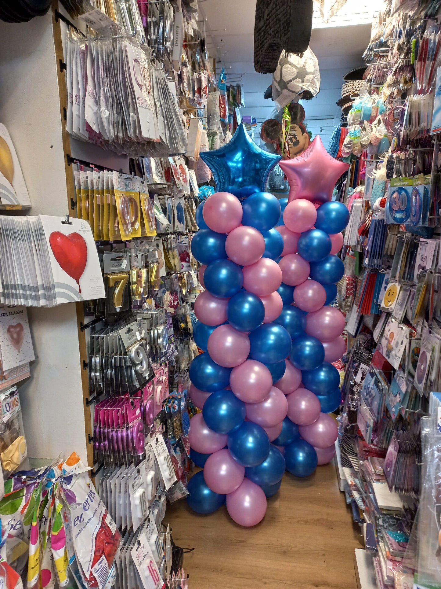 Balloons Pillars Blue and Pink with foil Star * 2