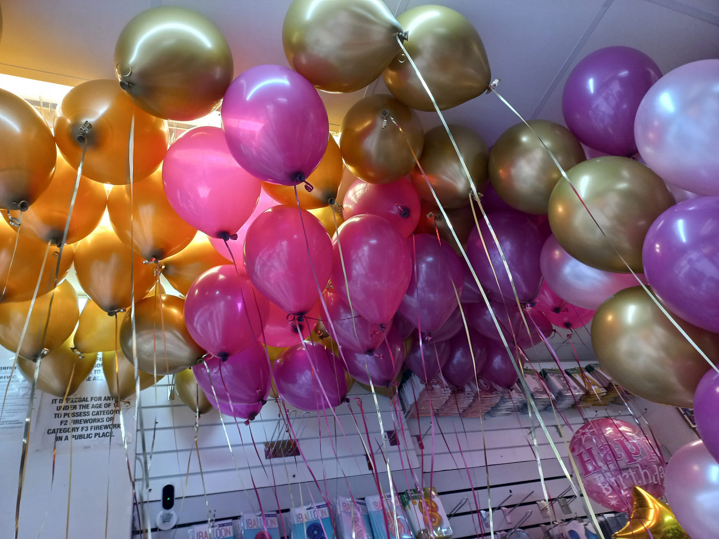 100 Helium Ceiling Balloons with string