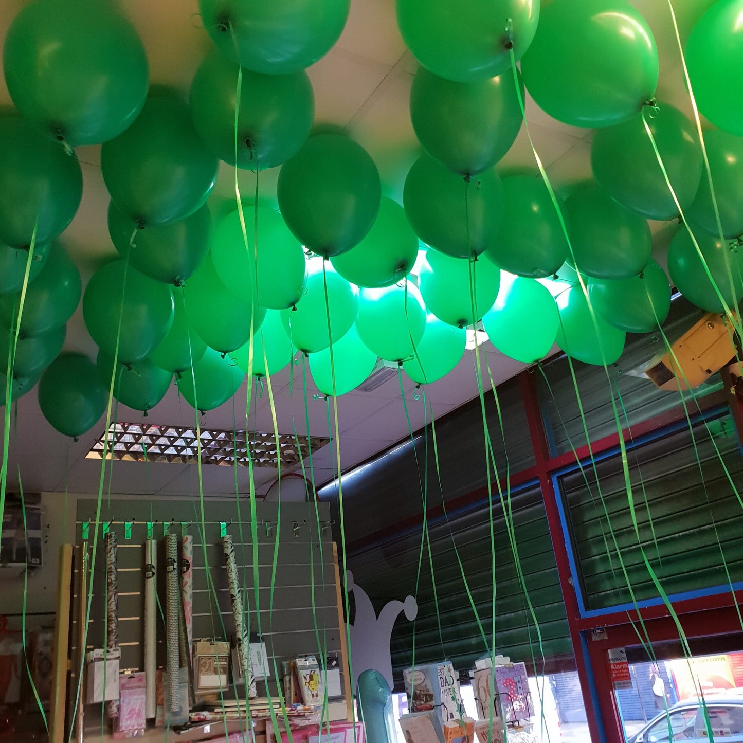 Green Ceiling Latex Party Balloons