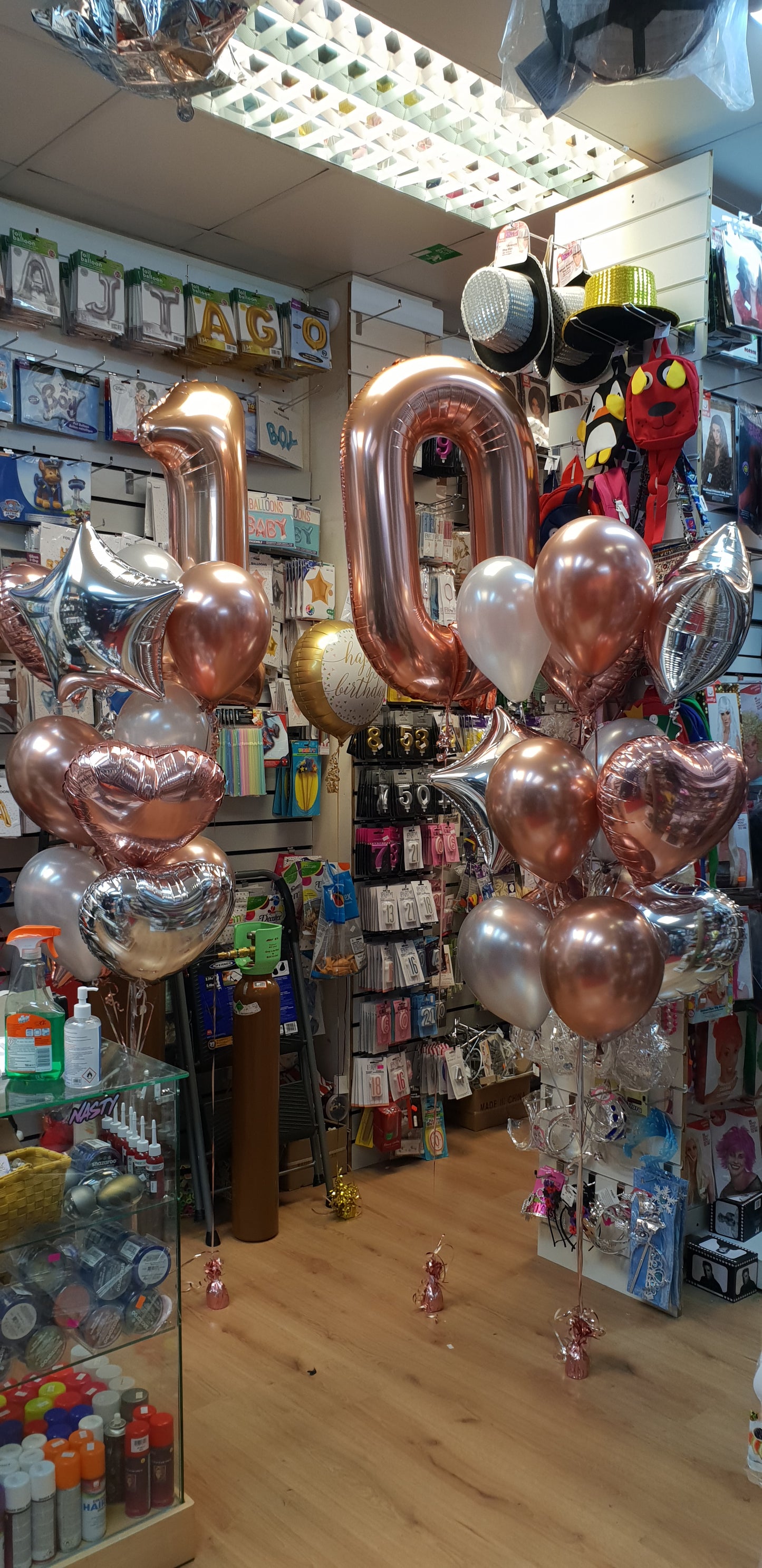 Number 10 Foil Balloon with Foil & Latex Balloons Bouquets