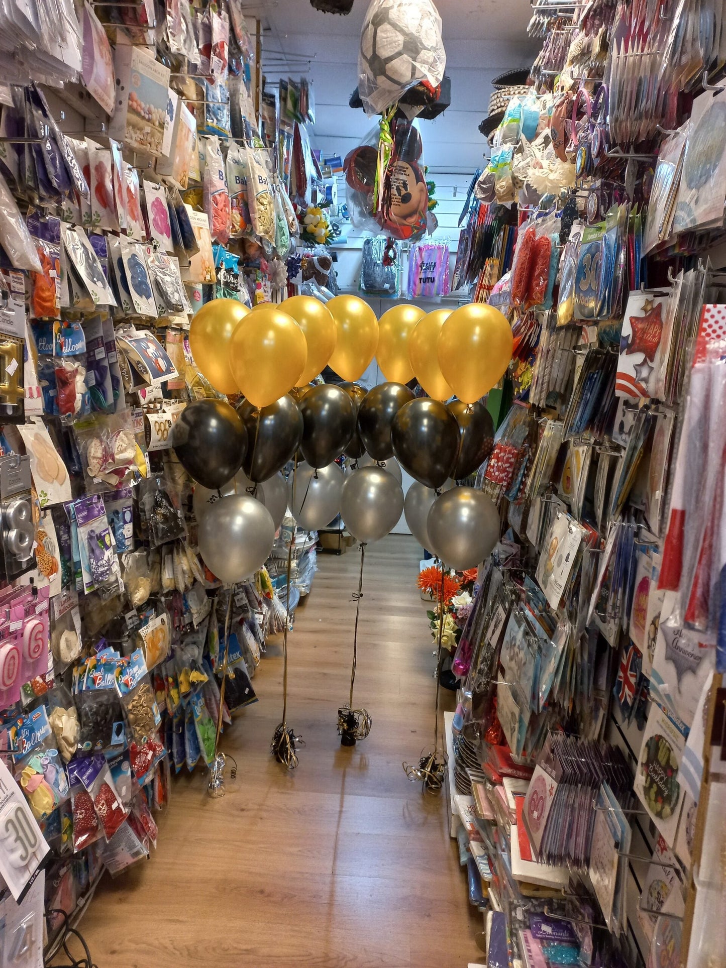 4* Metallic Latex Helium Balloons Bouquet