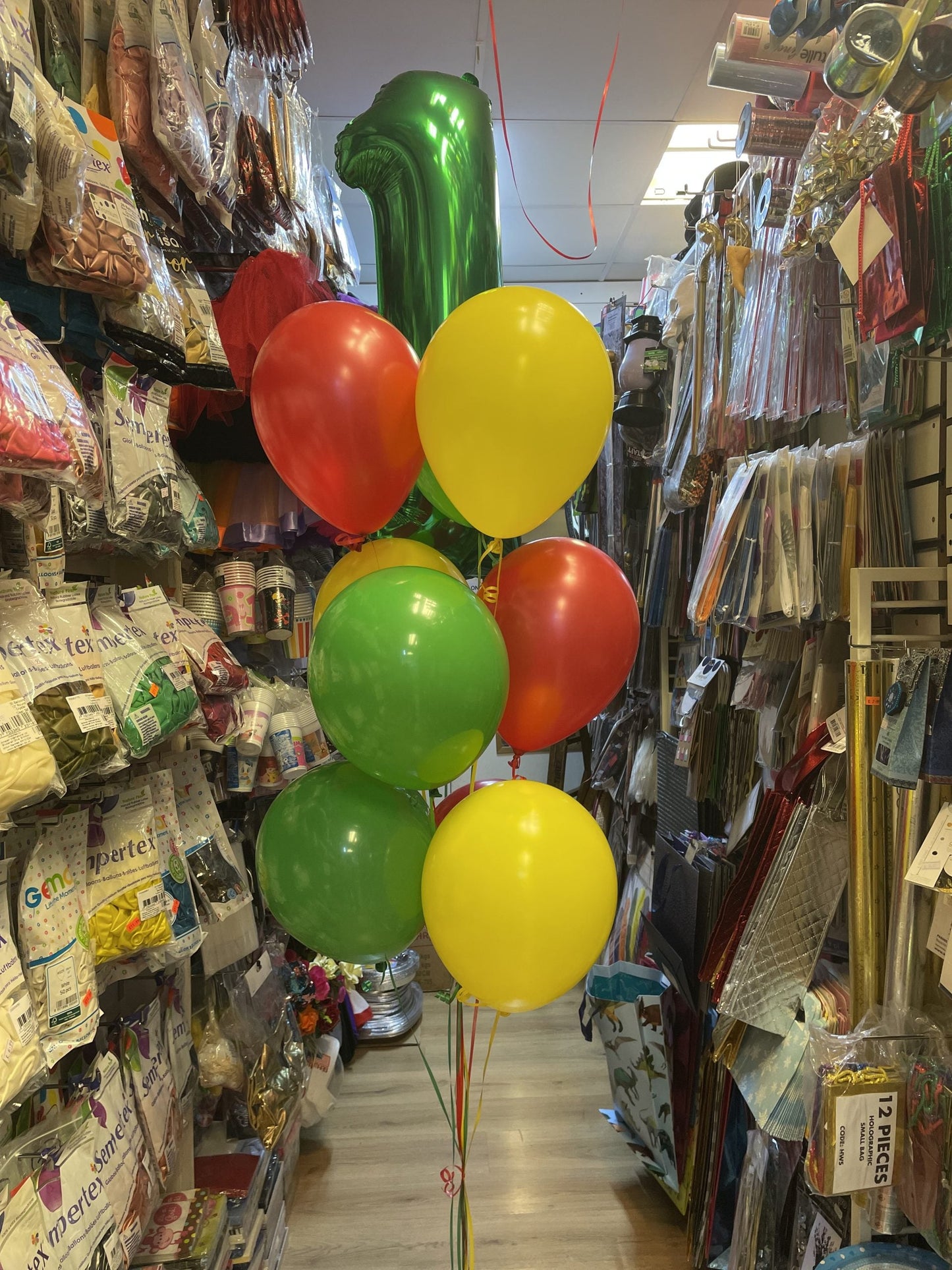 Green Foil Number with Latex Balloons Bouquet