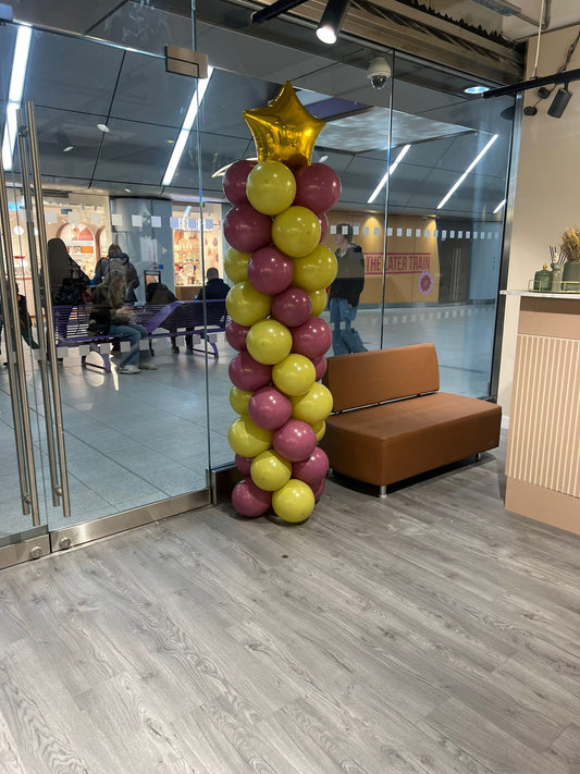 Star Foil Balloon with Latex Balloons Pillar (Air Filled)