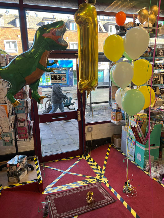 Set of Number 1 Foil , Dinasour Foil and Latex Balloons Bouquet