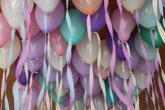 Ceiling Loose 50 Helium Balloons